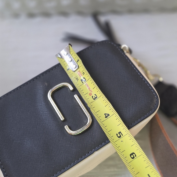 Marc Jacobs Black and Orange Crossbody Bag - Picture 10 of 10